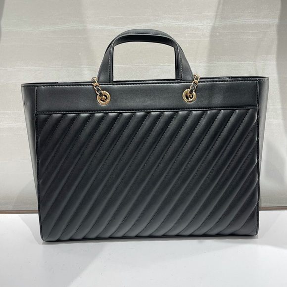 Michael Kors Large EW Tote Bag Black - Picture 6 of 13